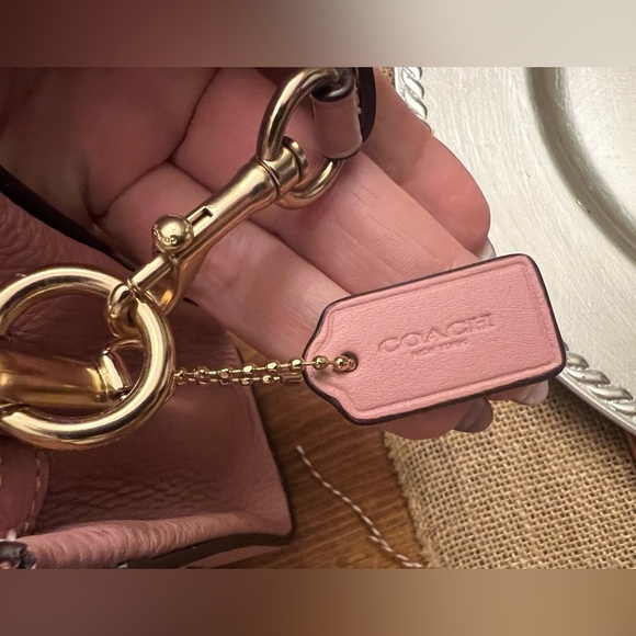 🎉HOST PICK🎉 Coach Mini Lane Top Handle With Whipstitch. Like New. Used Once. - Picture 5 of 9